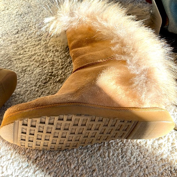 Koolaburra Boots - Picture 4 of 5